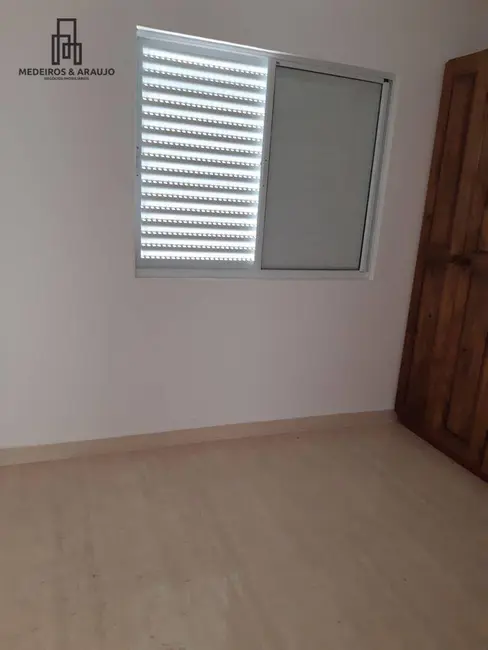 Sobrado com 2 quartos à venda, 150m2 em Chácara Real (Caucaia do Alto), Cotia - SP - imagem 6 Foto 6 de Sobrado com 2 quartos à venda, 150m2 em Chácara Real (Caucaia do Alto), Cotia - SP