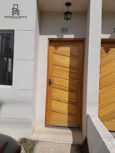 Sobrado com 2 quartos à venda, 150m2 em Chácara Real (Caucaia do Alto), Cotia - SP - imagem 2 Foto 2 de Sobrado com 2 quartos à venda, 150m2 em Chácara Real (Caucaia do Alto), Cotia - SP