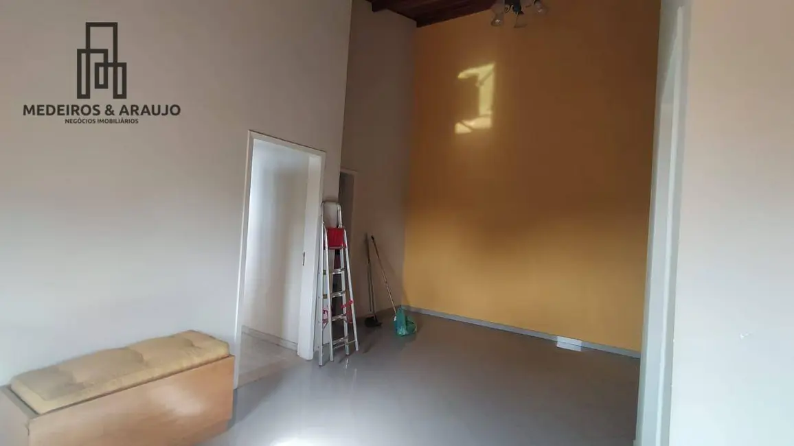 Chácara com 6 quartos à venda, 1250m2 em Vargem Grande Paulista - SP - imagem 4 Foto 4 de Chácara com 6 quartos à venda, 1250m2 em Vargem Grande Paulista - SP