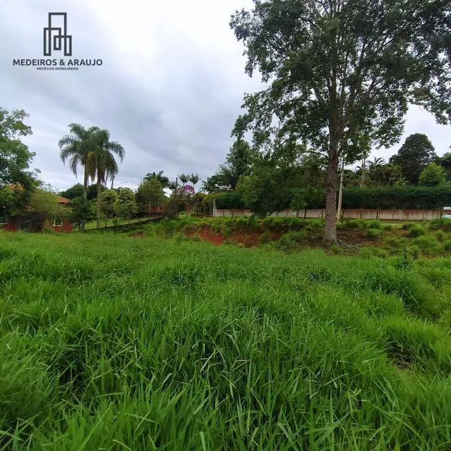 Terreno / Lote à venda, 1260m2 em Vargem Grande Paulista - SP - imagem 1 Foto 1 de Terreno / Lote à venda, 1260m2 em Vargem Grande Paulista - SP