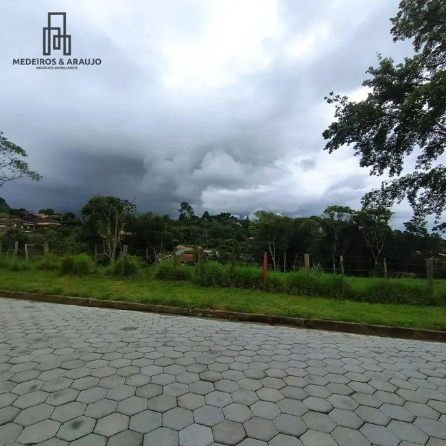 Terreno / Lote à venda, 1260m2 em Vargem Grande Paulista - SP - imagem 2 Foto 2 de Terreno / Lote à venda, 1260m2 em Vargem Grande Paulista - SP