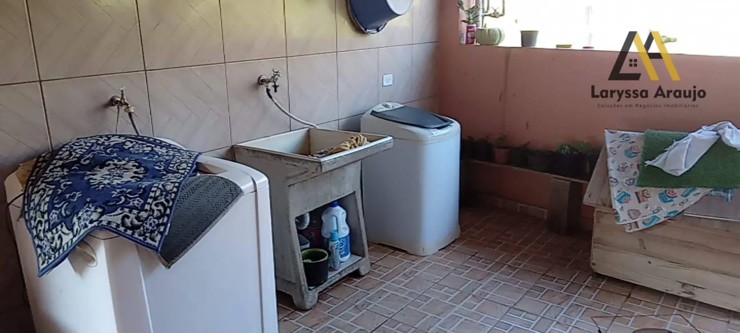 Foto 9 de Chácara com 3 quartos à venda, 1037m2 em Cotia - SP