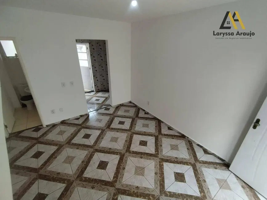 Casa com 2 quartos à venda e para alugar, 70m2 em Água Espraiada (Caucaia do Alto), Cotia - SP - imagem 3 Foto 3 de Casa com 2 quartos à venda e para alugar, 70m2 em Água Espraiada (Caucaia do Alto), Cotia - SP