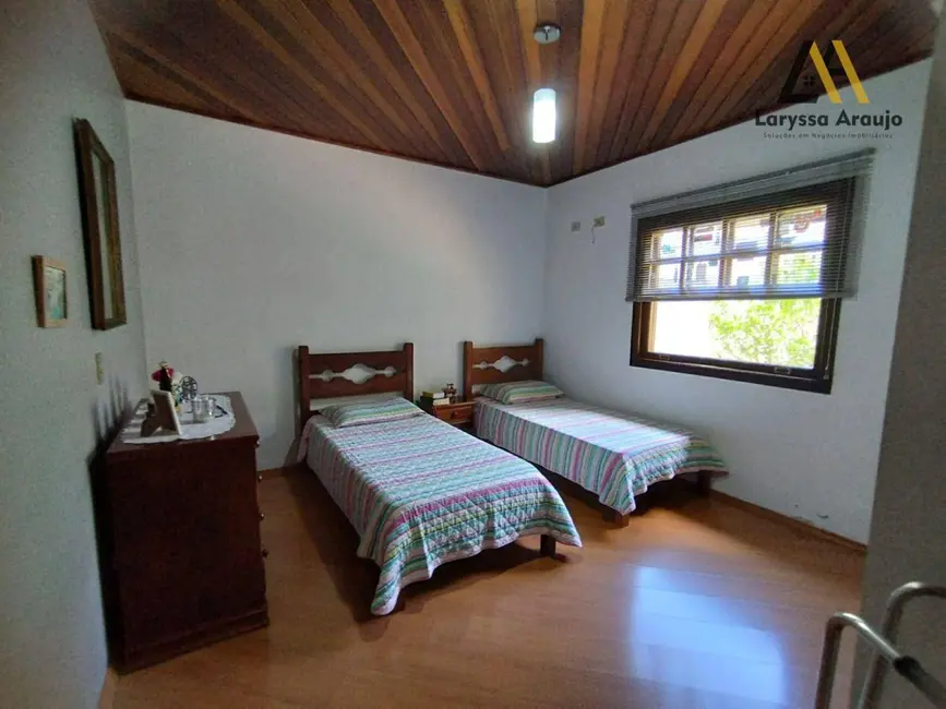 Foto 8 de Casa com 3 quartos à venda, 800m2 em Pinheiros Tênis Village, Cotia - SP