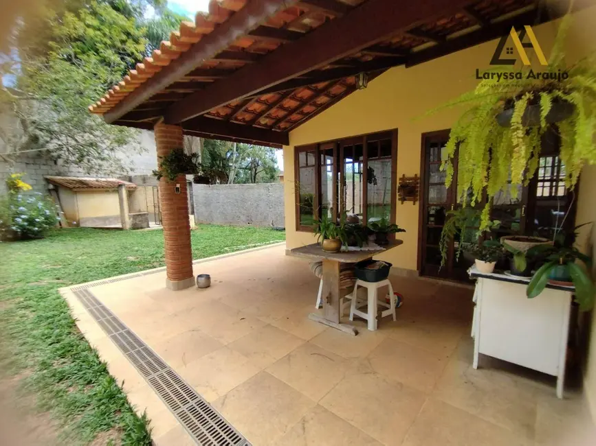 Foto 2 de Casa com 3 quartos à venda, 800m2 em Pinheiros Tênis Village, Cotia - SP