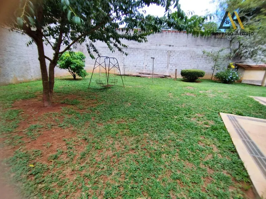 Foto 4 de Casa com 3 quartos à venda, 800m2 em Pinheiros Tênis Village, Cotia - SP
