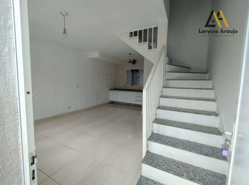 Foto 1 de Sobrado com 2 quartos para alugar, 80m2 em Cotia - SP