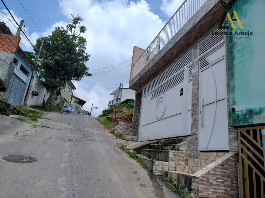 Foto 2 de Casa com 3 quartos à venda e para alugar, 150m2 em Jardim São Luiz (Caucaia do Alto), Cotia - SP