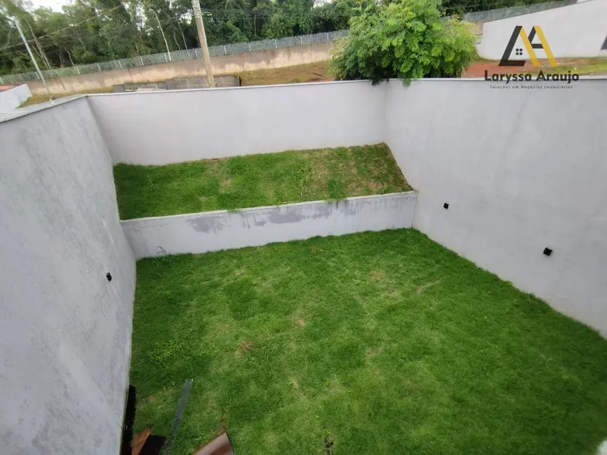 Foto 8 de Sobrado com 3 quartos à venda, 248m2 em Chácara Real (Caucaia do Alto), Cotia - SP