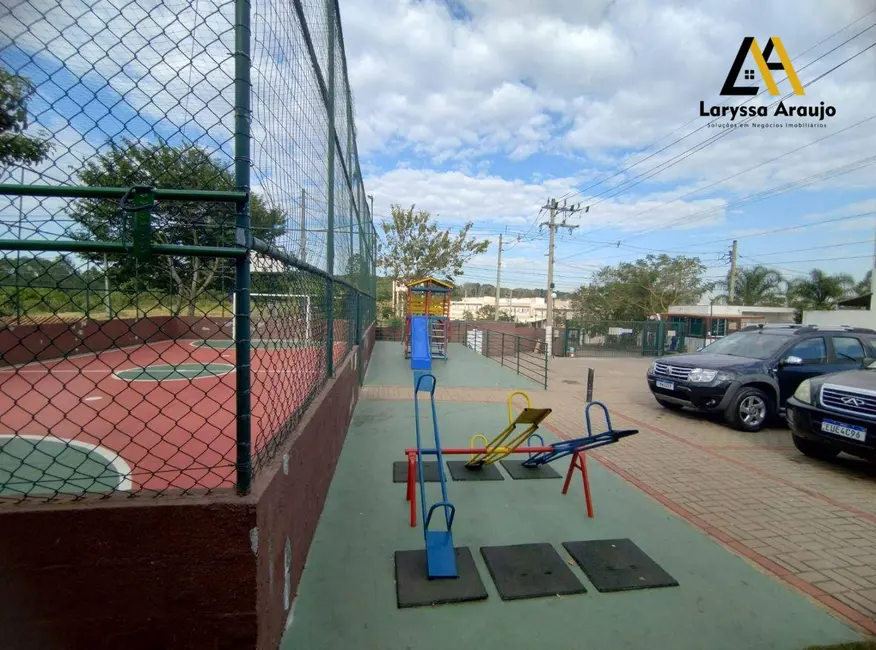 Sobrado com 2 quartos à venda, 100m2 em Água Espraiada (Caucaia do Alto), Cotia - SP - imagem 6 Foto 6 de Sobrado com 2 quartos à venda, 100m2 em Água Espraiada (Caucaia do Alto), Cotia - SP