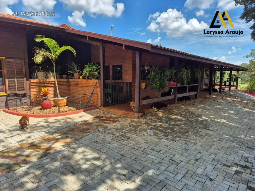 Foto 1 de Casa com 3 quartos à venda, 1100m2 em Residencial Euroville, Carapicuiba - SP