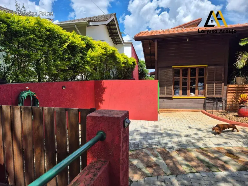 Casa com 3 quartos à venda, 1100m2 em Residencial Euroville, Carapicuiba - SP - imagem 3 Foto 3 de Casa com 3 quartos à venda, 1100m2 em Residencial Euroville, Carapicuiba - SP