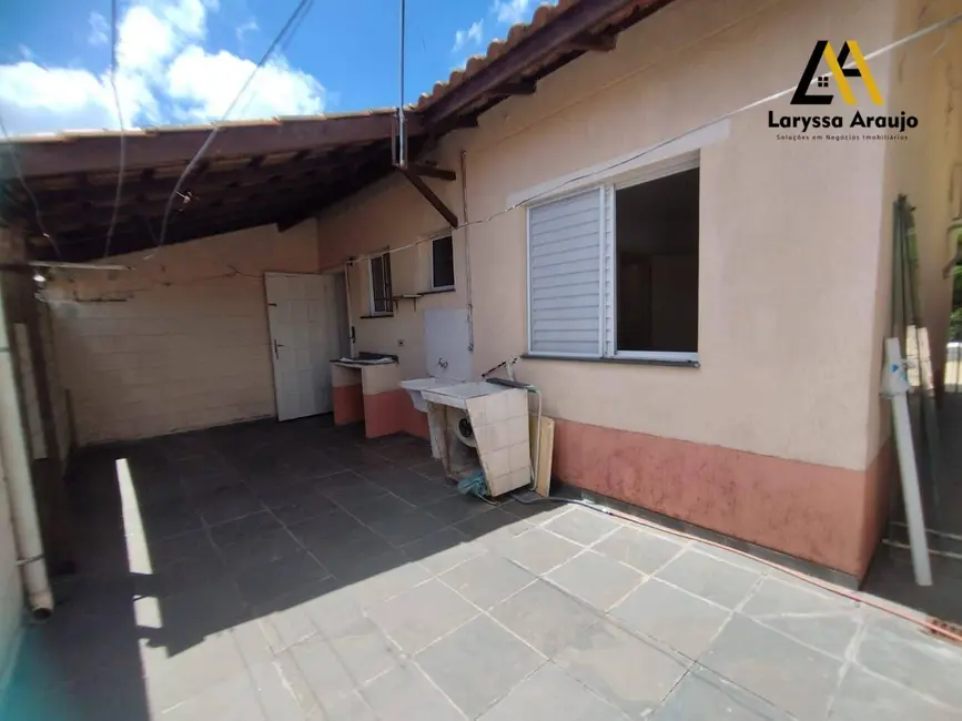 Casa com 2 quartos à venda, 100m2 em Vargem Grande Paulista - SP - imagem 3 Foto 3 de Casa com 2 quartos à venda, 100m2 em Vargem Grande Paulista - SP