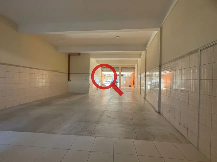 Loja para alugar, 200m2 em Vila Pedro Moreira, Guarulhos - SP - imagem 3 Foto 3 de Loja para alugar, 200m2 em Vila Pedro Moreira, Guarulhos - SP