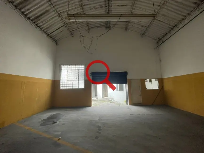 Armazém / Galpão para alugar, 500m2 em Vila Augusta, Guarulhos - SP - imagem 3 Foto 3 de Armazém / Galpão para alugar, 500m2 em Vila Augusta, Guarulhos - SP