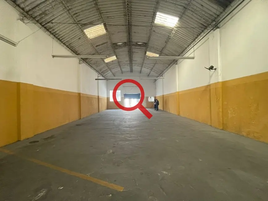 Armazém / Galpão para alugar, 500m2 em Vila Augusta, Guarulhos - SP - imagem 6 Foto 6 de Armazém / Galpão para alugar, 500m2 em Vila Augusta, Guarulhos - SP