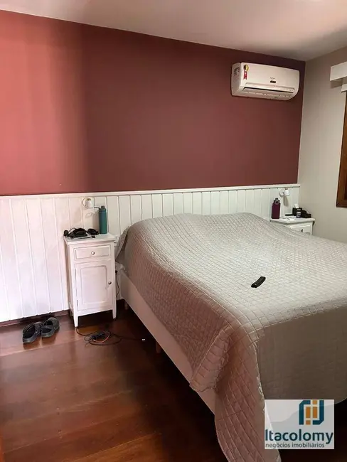 Foto 8 de Casa de Condomínio com 4 quartos à venda, 1070m2 em Santana De Parnaiba - SP