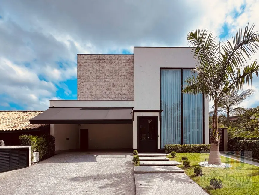 Foto 1 de Casa de Condomínio com 4 quartos à venda, 380m2 em Santana De Parnaiba - SP