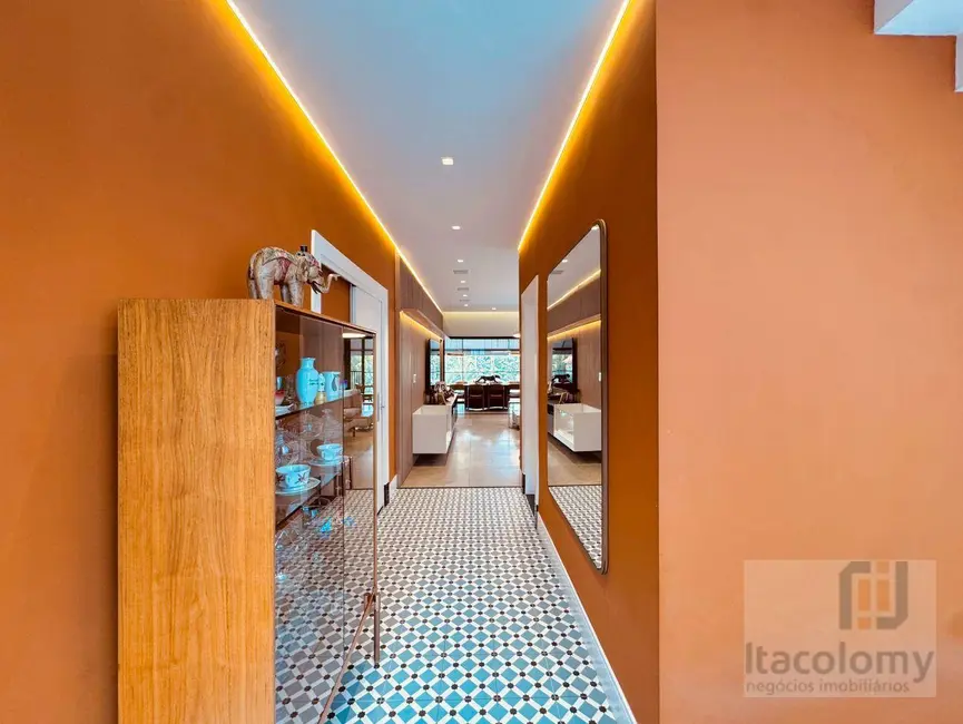 Foto 5 de Casa de Condomínio com 4 quartos à venda, 380m2 em Santana De Parnaiba - SP