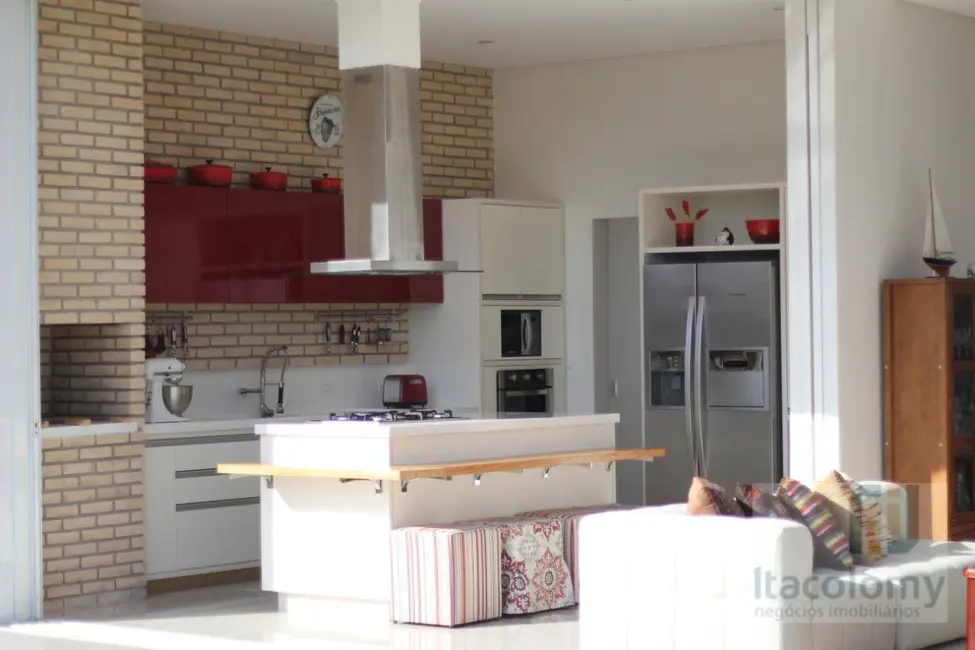 Casa de Condomínio com 4 quartos à venda, 428m2 em Colinas da Anhangüera, Santana De Parnaiba - SP - imagem 6 Foto 6 de Casa de Condomínio com 4 quartos à venda, 428m2 em Colinas da Anhangüera, Santana De Parnaiba - SP