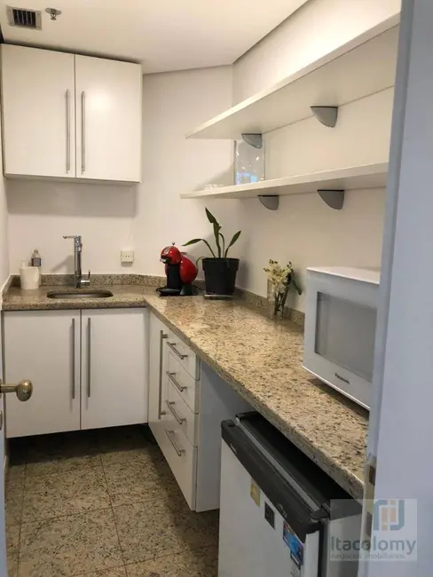 Foto 4 de Sala Comercial à venda, 85m2 em Alphaville Industrial, Barueri - SP