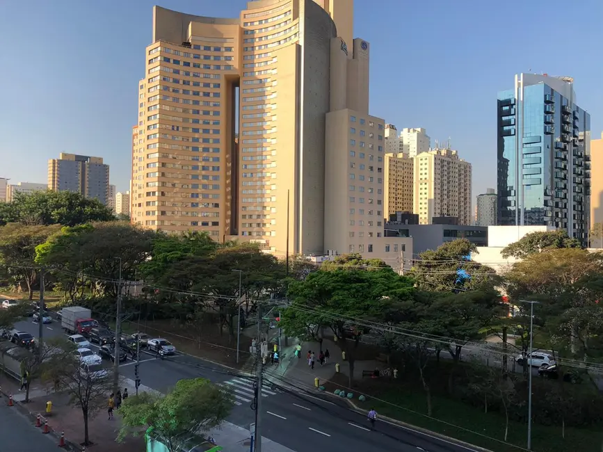 Foto 3 de Sala Comercial à venda, 85m2 em Alphaville Industrial, Barueri - SP