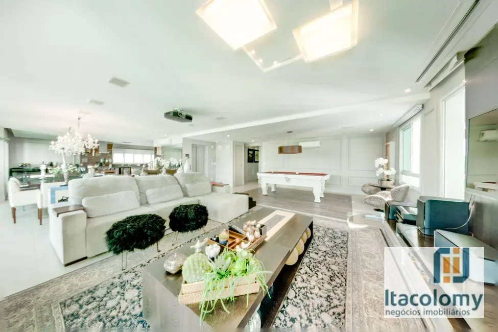 Foto 3 de Apartamento com 3 quartos à venda, 253m2 em Alphaville Empresarial, Barueri - SP