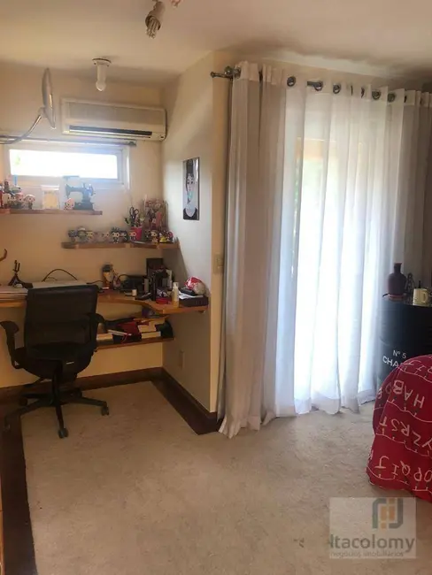 Foto 3 de Casa de Condomínio com 4 quartos à venda, 630m2 em Santana De Parnaiba - SP
