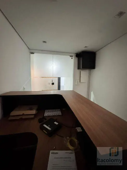 Foto 7 de Sala Comercial para alugar, 106m2 em Alphaville Industrial, Barueri - SP