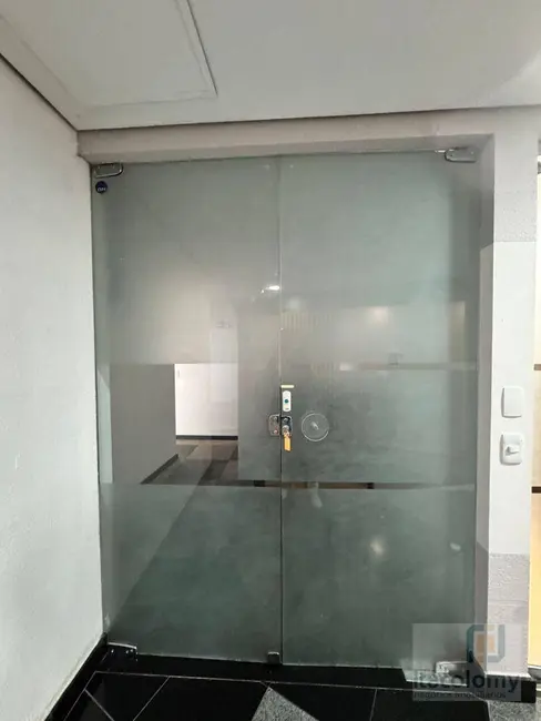 Foto 4 de Sala Comercial para alugar, 106m2 em Alphaville Industrial, Barueri - SP