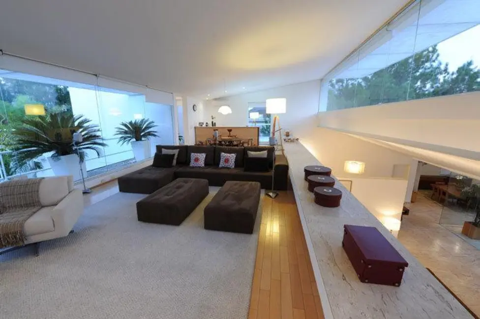 Foto 5 de Casa de Condomínio com 5 quartos à venda, 1200m2 em Santana De Parnaiba - SP