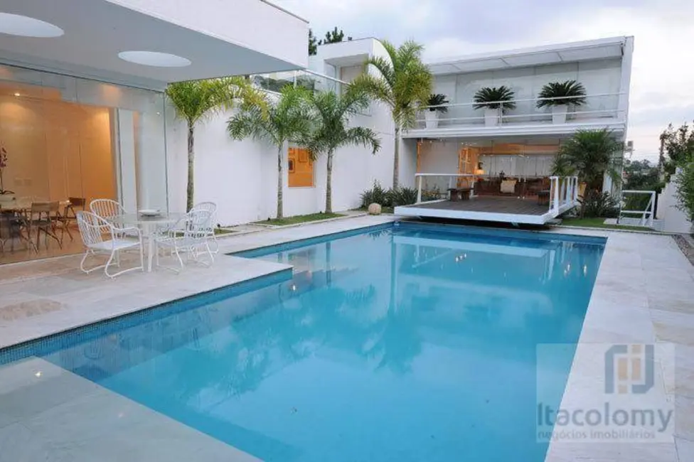 Foto 1 de Casa de Condomínio com 5 quartos à venda, 1200m2 em Santana De Parnaiba - SP