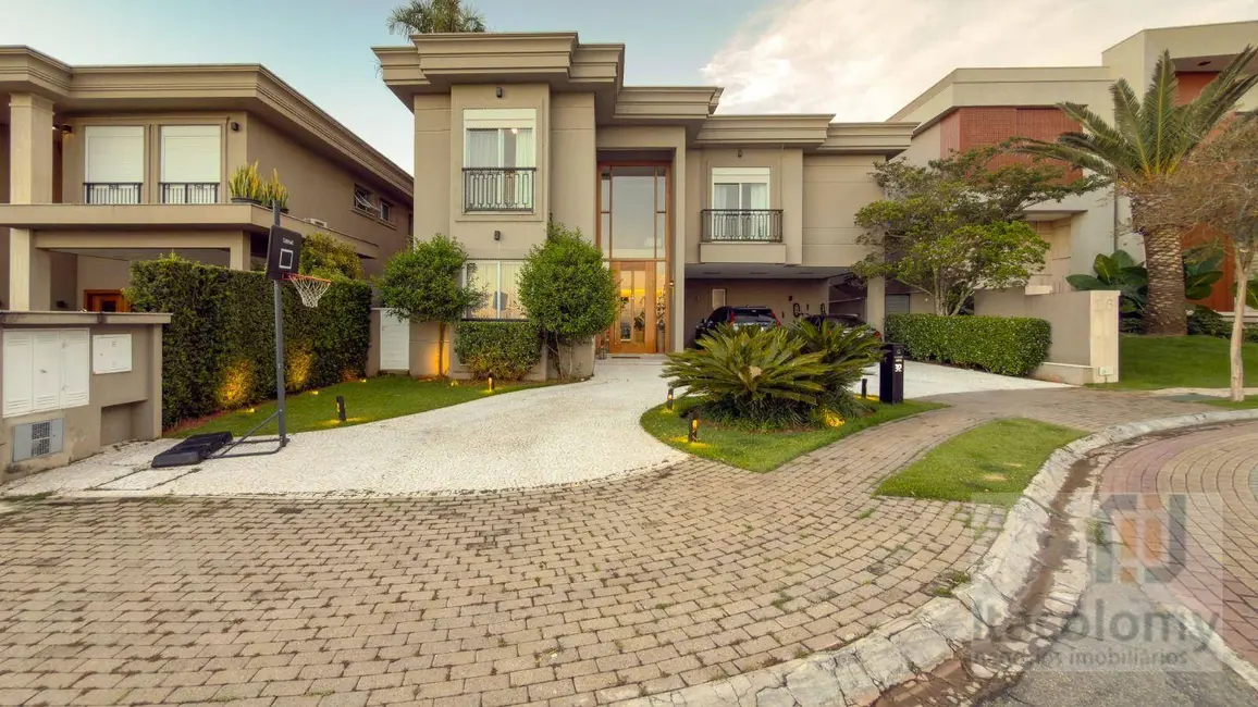 Casa de Condomínio com 5 quartos à venda, 545m2 em Tamboré, Santana De Parnaiba - SP - imagem 1 Foto 1 de Casa de Condomínio com 5 quartos à venda, 545m2 em Tamboré, Santana De Parnaiba - SP