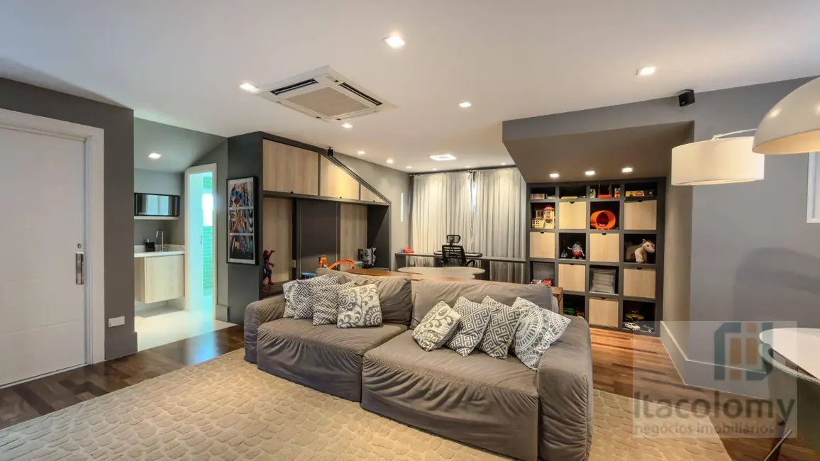 Casa de Condomínio com 5 quartos à venda, 545m2 em Tamboré, Santana De Parnaiba - SP - imagem 3 Foto 3 de Casa de Condomínio com 5 quartos à venda, 545m2 em Tamboré, Santana De Parnaiba - SP