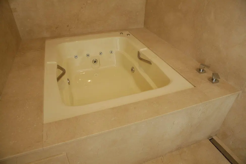 Foto 4 de Casa de Condomínio com 4 quartos à venda, 500m2 em Santana De Parnaiba - SP