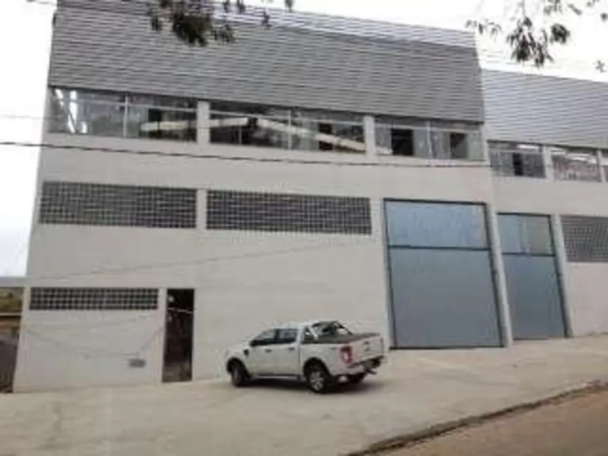 Armazém / Galpão para alugar, 2200m2 em Recanto Sombra do Ipê, Santana De Parnaiba - SP - imagem 1 Foto 1 de Armazém / Galpão para alugar, 2200m2 em Recanto Sombra do Ipê, Santana De Parnaiba - SP