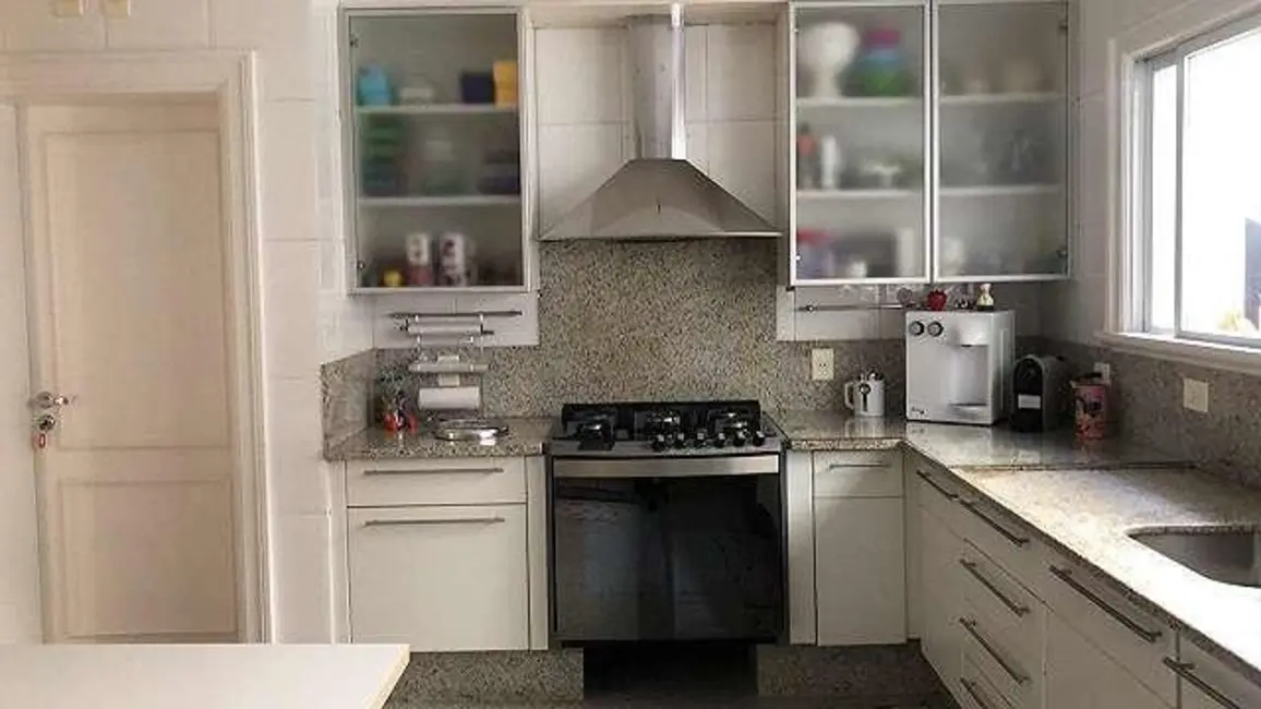 Foto 2 de Casa de Condomínio com 4 quartos à venda, 1354m2 em Barueri - SP