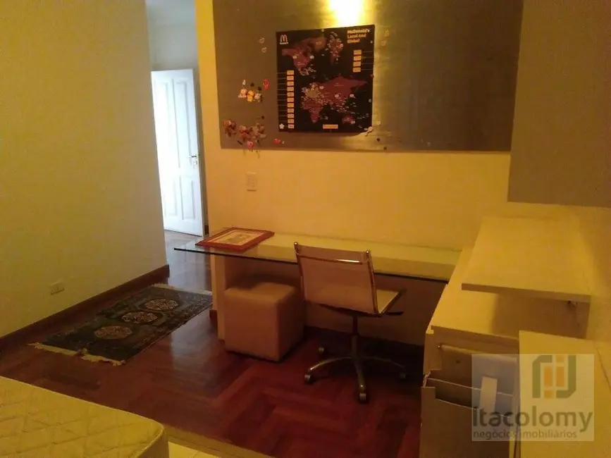 Foto 3 de Casa de Condomínio com 5 quartos à venda, 668m2 em Barueri - SP