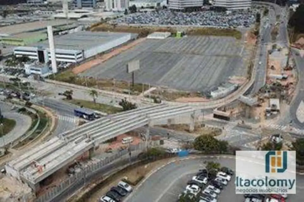 Armazém / Galpão para alugar, 33337m2 em Tamboré, Barueri - SP - imagem 8 Foto 8 de Armazém / Galpão para alugar, 33337m2 em Tamboré, Barueri - SP