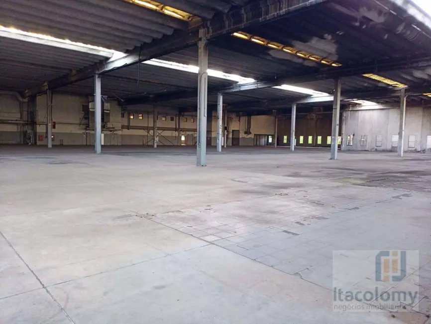 Foto 4 de Armazém / Galpão para alugar, 33337m2 em Tamboré, Barueri - SP