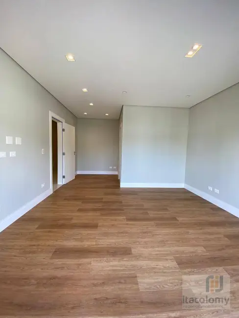 Foto 4 de Casa de Condomínio com 4 quartos à venda e para alugar, 418m2 em Tamboré, Santana De Parnaiba - SP