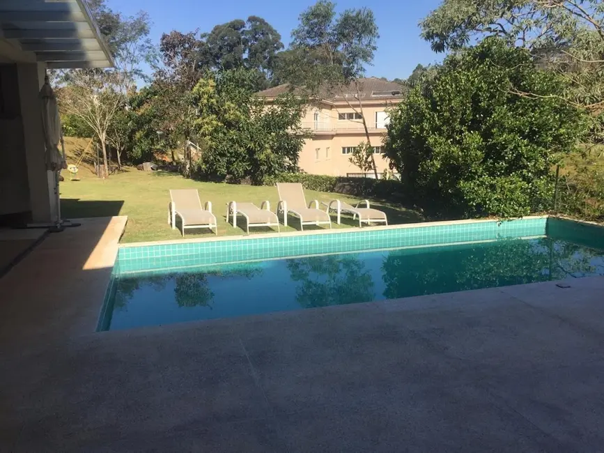 Foto 2 de Casa de Condomínio com 4 quartos para alugar, 1500m2 em Residencial Tamboré, Barueri - SP