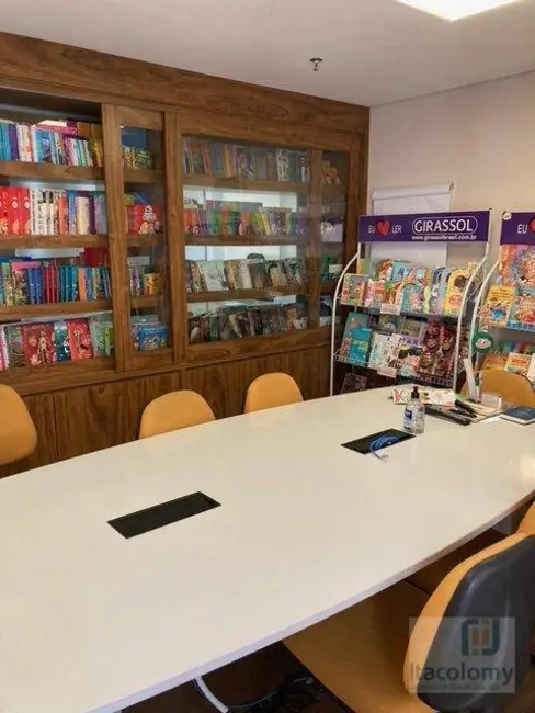 Sala Comercial à venda, 176m2 em Alphaville Industrial, Barueri - SP - imagem 4 Foto 4 de Sala Comercial à venda, 176m2 em Alphaville Industrial, Barueri - SP