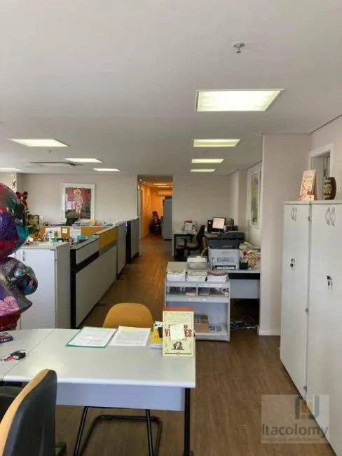 Foto 8 de Sala Comercial à venda, 176m2 em Alphaville Industrial, Barueri - SP