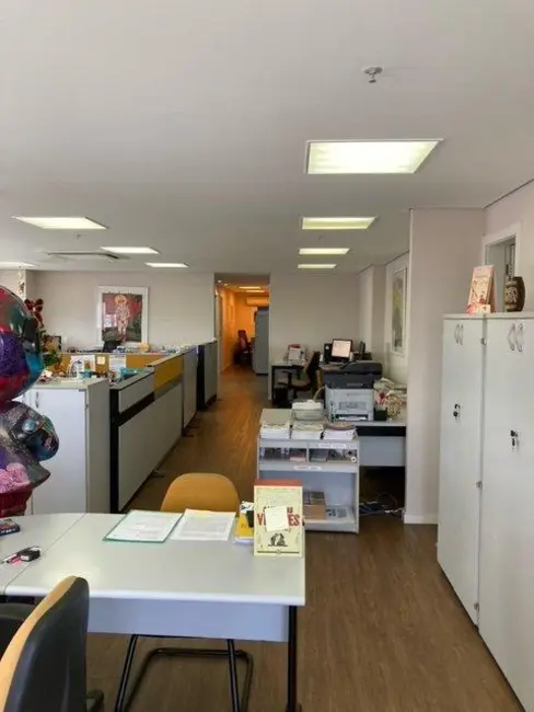 Foto 8 de Sala Comercial à venda, 176m2 em Alphaville Industrial, Barueri - SP