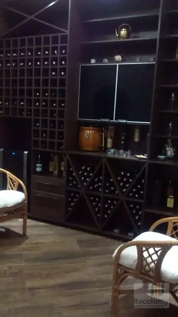 Casa de Condomínio com 3 quartos à venda, 560m2 em Residencial Morada dos Lagos, Barueri - SP - imagem 7 Foto 7 de Casa de Condomínio com 3 quartos à venda, 560m2 em Residencial Morada dos Lagos, Barueri - SP