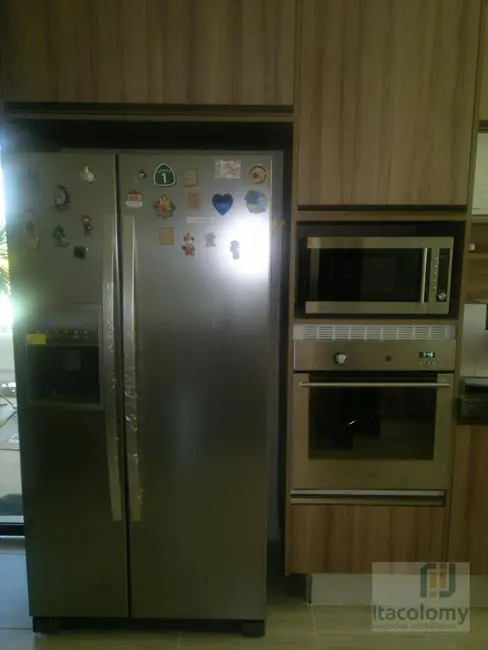 Casa de Condomínio com 3 quartos à venda, 560m2 em Residencial Morada dos Lagos, Barueri - SP - imagem 4 Foto 4 de Casa de Condomínio com 3 quartos à venda, 560m2 em Residencial Morada dos Lagos, Barueri - SP