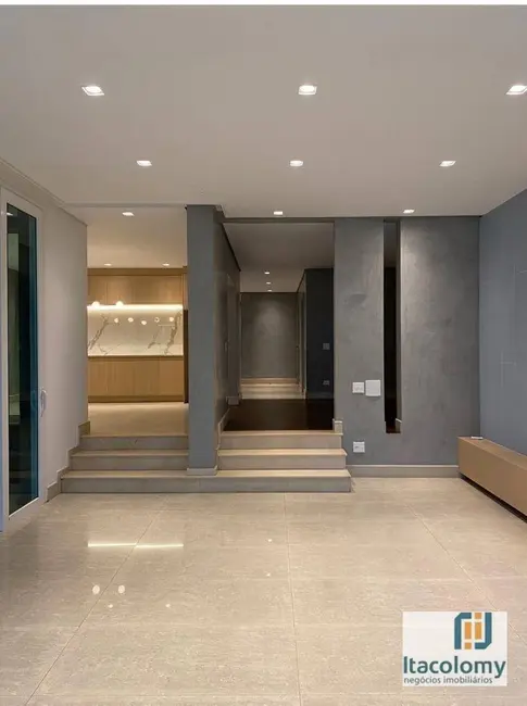 Foto 4 de Casa de Condomínio com 4 quartos à venda e para alugar, 570m2 em Barueri - SP