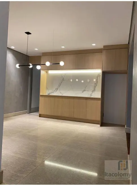 Foto 8 de Casa de Condomínio com 4 quartos à venda e para alugar, 570m2 em Barueri - SP