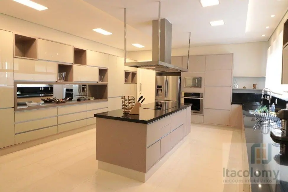 Foto 9 de Casa de Condomínio com 5 quartos à venda, 1000m2 em Santana De Parnaiba - SP